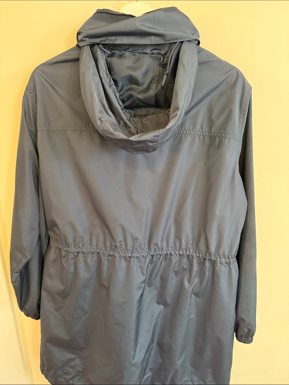 GAP Women's Navy Lightweight  Windbreaker with Hood - Picture 5 of 5